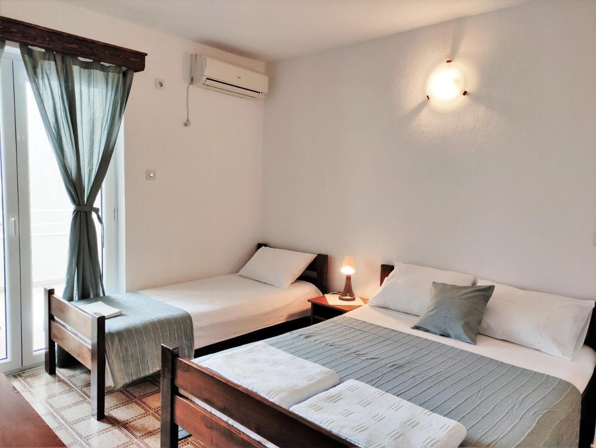 רפאלוביץ' Fisherman House Apartments מראה חיצוני תמונה