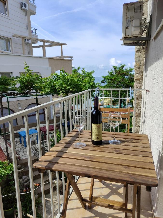 רפאלוביץ' Fisherman House Apartments מראה חיצוני תמונה