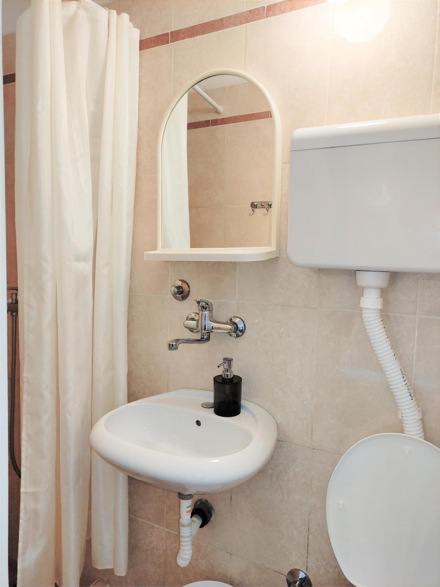 רפאלוביץ' Fisherman House Apartments מראה חיצוני תמונה