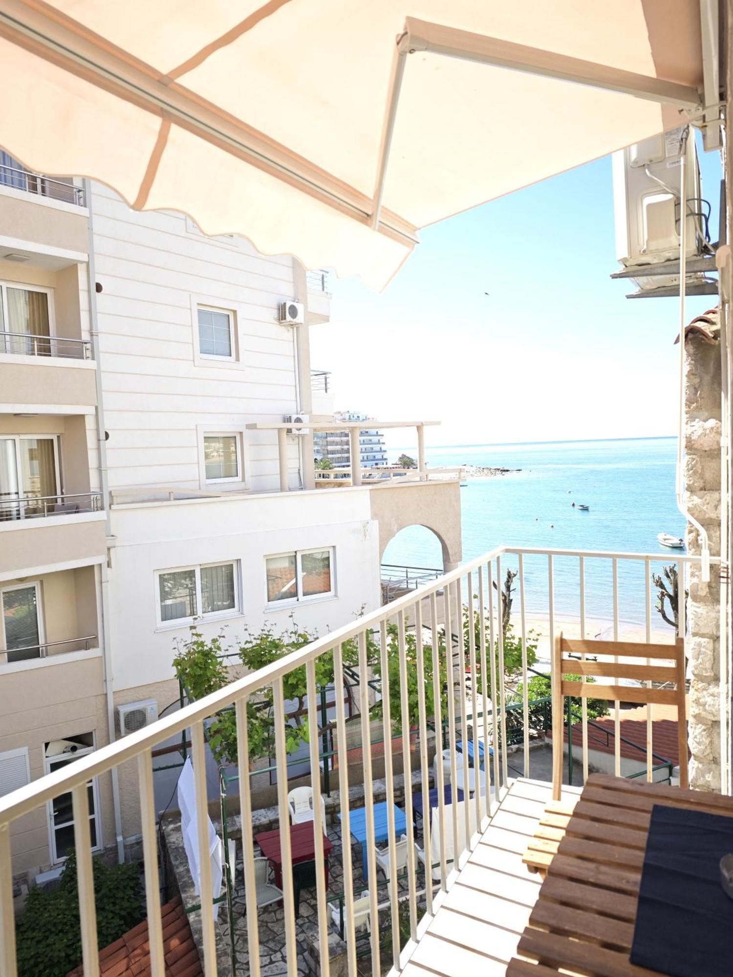 רפאלוביץ' Fisherman House Apartments מראה חיצוני תמונה