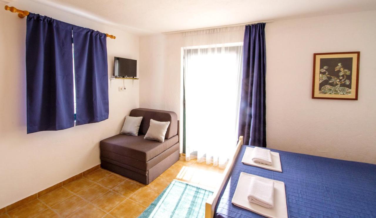 רפאלוביץ' Fisherman House Apartments מראה חיצוני תמונה