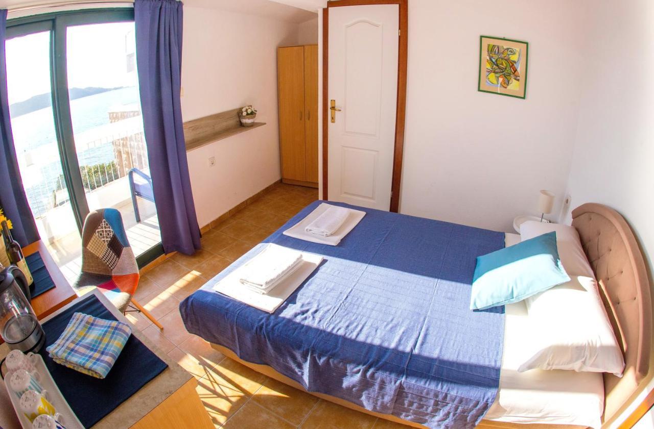 רפאלוביץ' Fisherman House Apartments מראה חיצוני תמונה