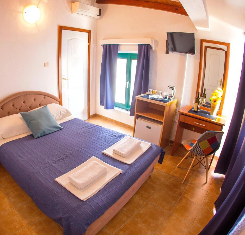 רפאלוביץ' Fisherman House Apartments מראה חיצוני תמונה